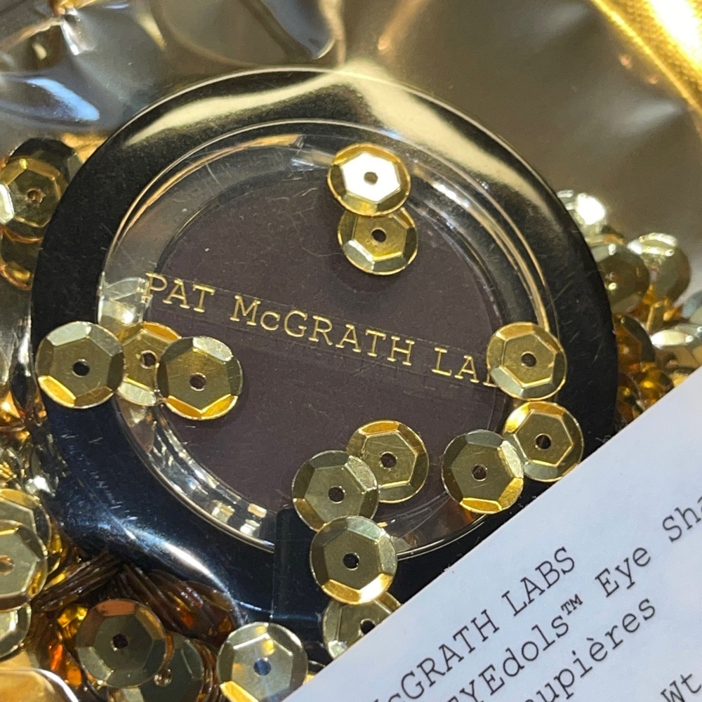 PAT McGRATH LABS Eyedols Single Eyeshadow in Deep Velvet - Picture 9 of 12